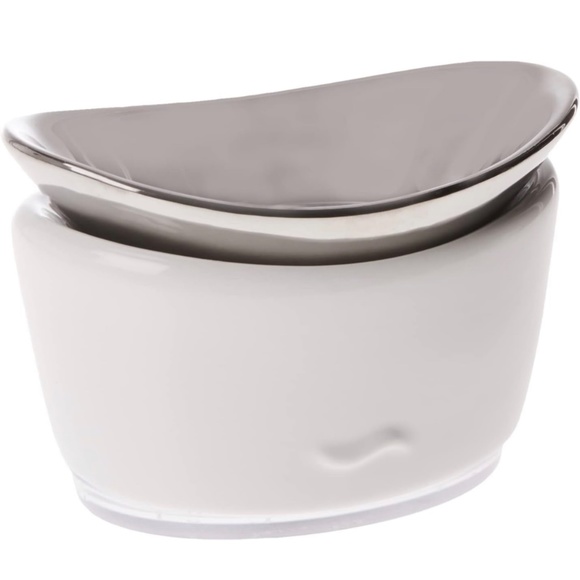 NIB Signature Febreze 2 Pc. Room Scent Kit - Picture 4 of 7